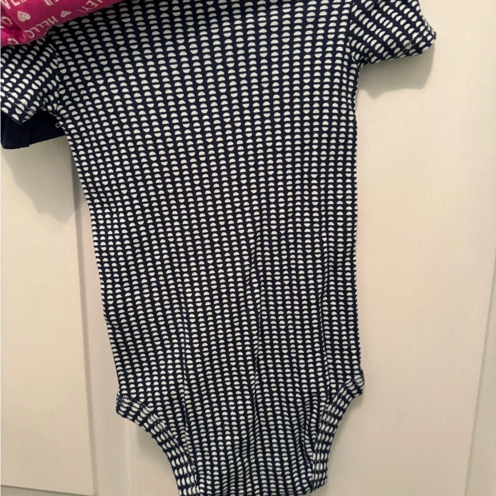 NWT set of 4 CARTER’S ONSIES. Baby Size 9 months Brand New still on hangers NEW - Picture 12 of 12